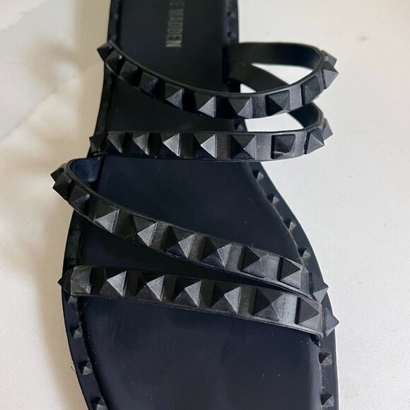 Steve Madden Black Studded Sandals - Picture 4 of 11